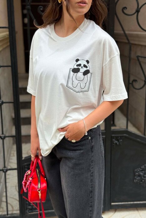 T-SHIRT NJE NGJYRESH ME IMAZH PARA PER FEMRA NE NGJYRE TE BARDHE - 4