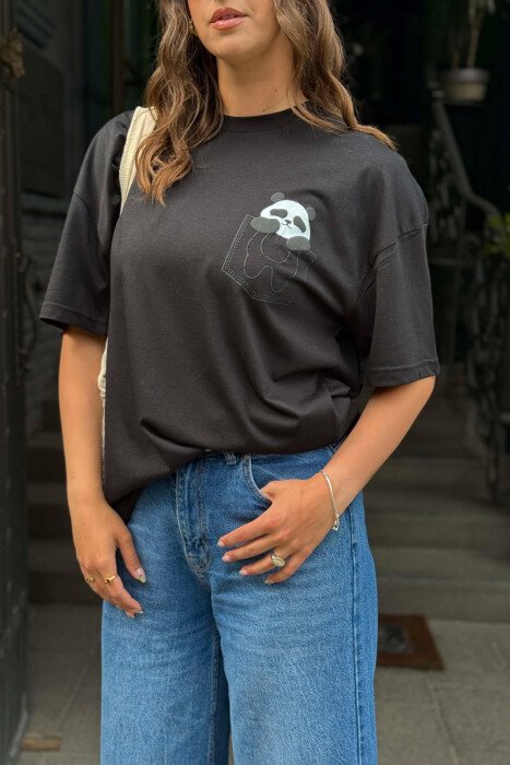 T-SHIRT NJE NGJYRESH ME IMAZH PARA PER FEMRA NE NGJYRE TE ZEZE - 3