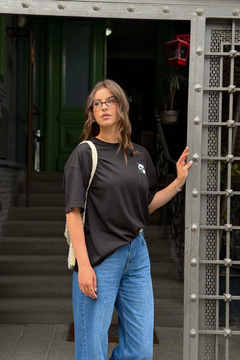 T-SHIRT NJE NGJYRESH ME IMAZH PARA PER FEMRA NE NGJYRE TE ZEZE - 5