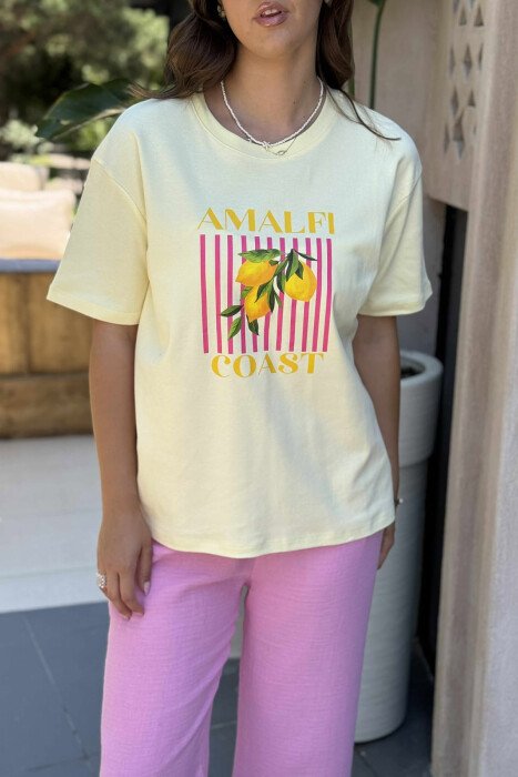 T-SHIRT NJË NGJYRËSH ME IMAZHIN E LIMONIT PËR FEMRA NË NGJYRËN E VERDHË - 2