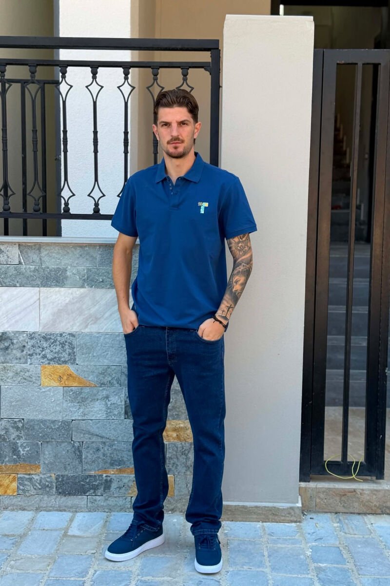 T-SHIRT NJE NGJYRESH ME JAKE POLO PER MESHKUJ NE NGJYRE BLU - 4