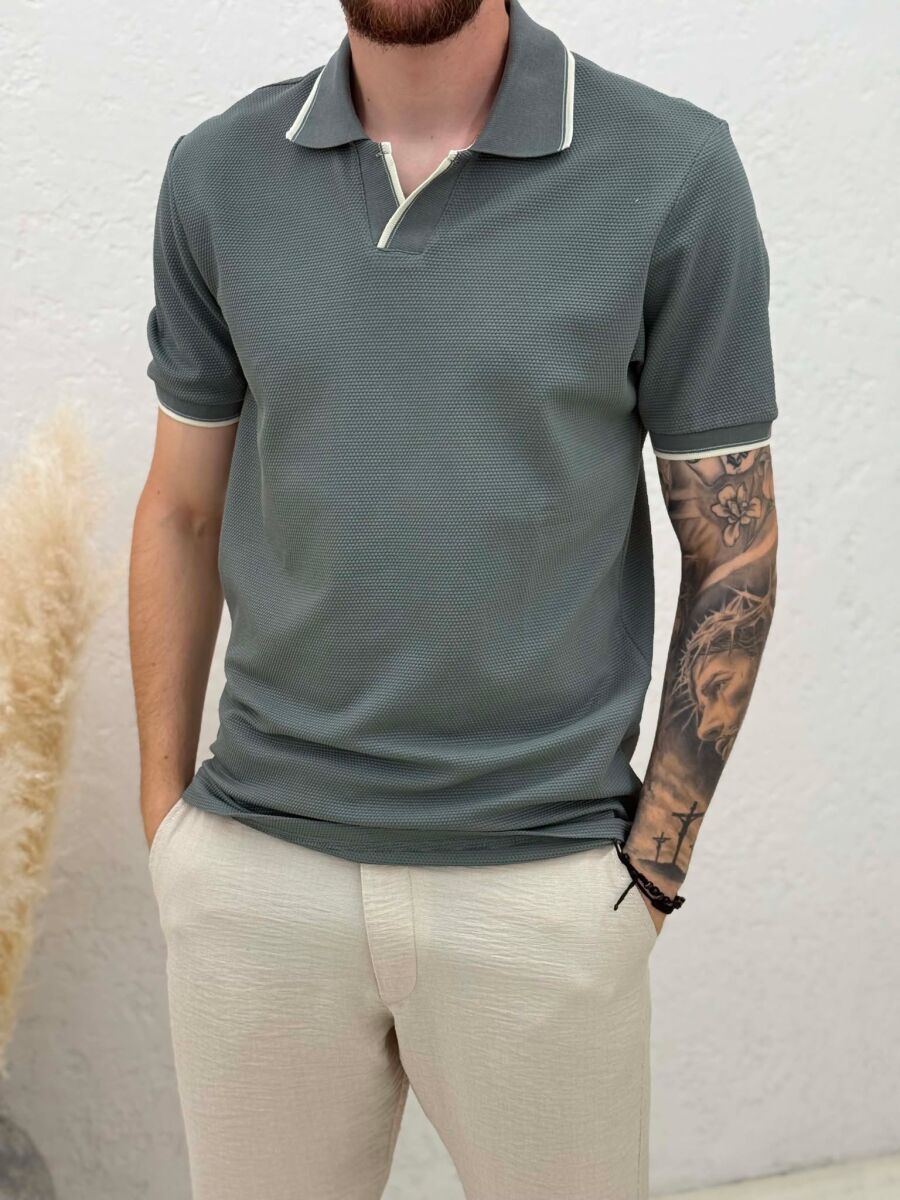 T-SHIRT NJE NGJYRESH ME JAKE POLO PER MESHKUJ NE NGJYRE GRI - 4