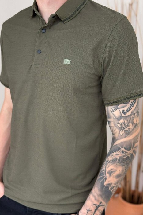 T-SHIRT NJE NGJYRESH ME JAKE POLO PER MESHKUJ NE NGJYRE JESHILE - 2