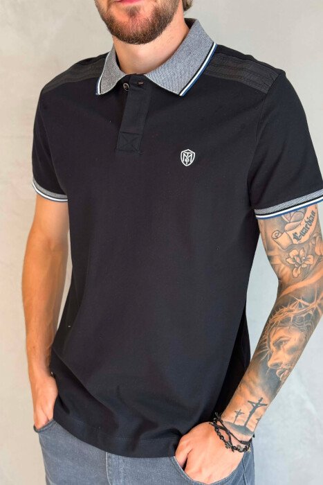 T-SHIRT NJE NGJYRESH ME JAKE POLO PER MESHKUJ NE NGJYRE TE ZEZE - 2