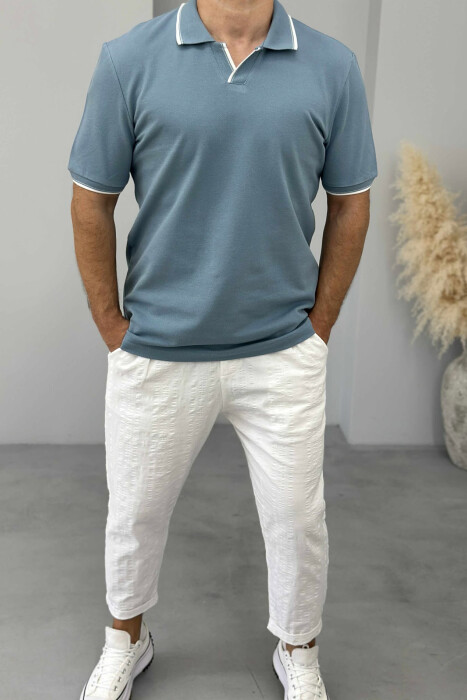 T-SHIRT NJË NGJYRËSH ME JAKË POLO PËR MESHKUJ NË NGJYRËN BLU E ZBARDHUR - 2