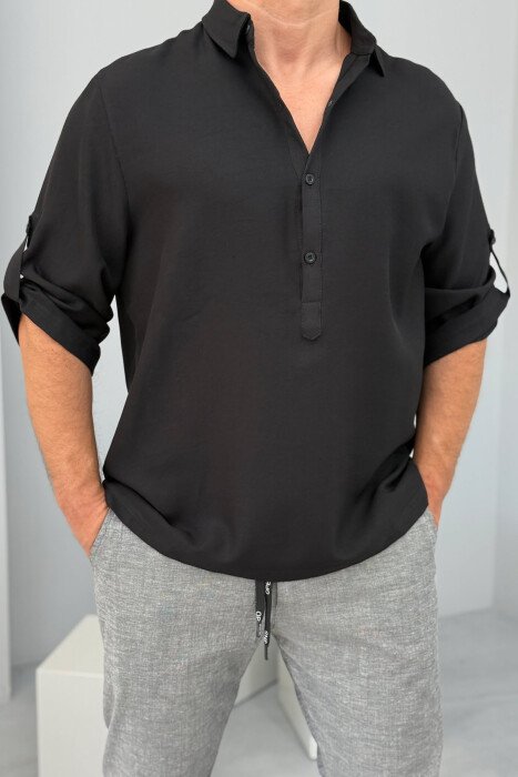 T-SHIRT NJË NGJYRËSH ME JAKË POLO PËR MESHKUJ NË NGJYRËN E ZEZË - 3