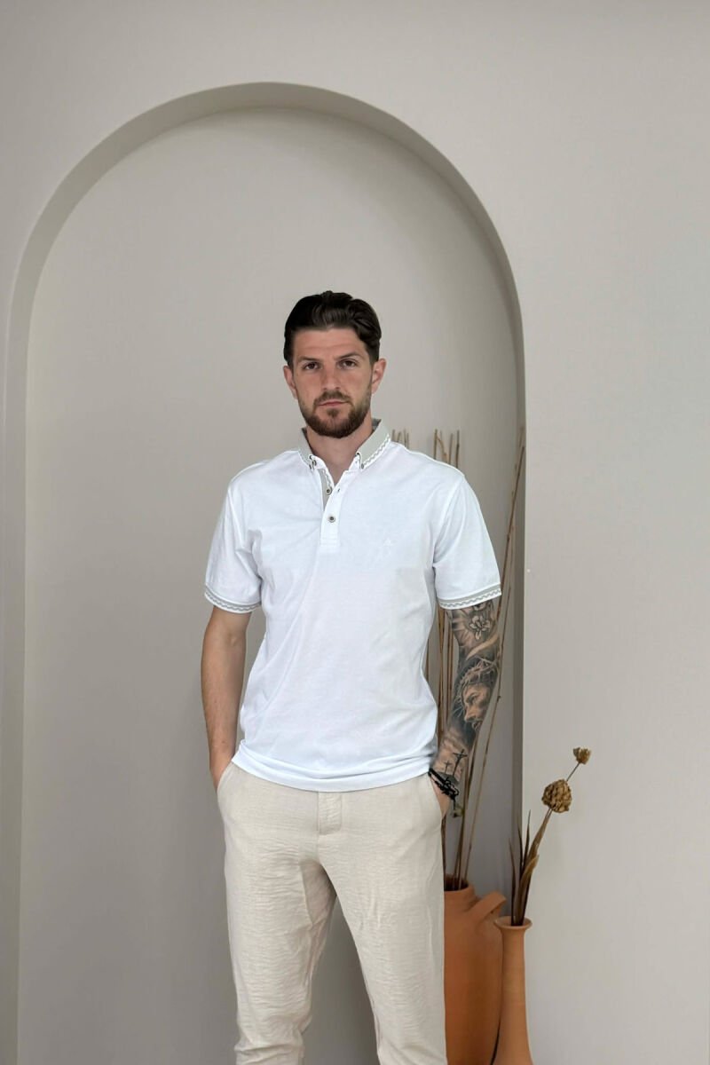T-SHIRT NJE NGJYRESH ME JAKE POLO PER MESHKUJ NE NGJYRE TE BARDHE - 1