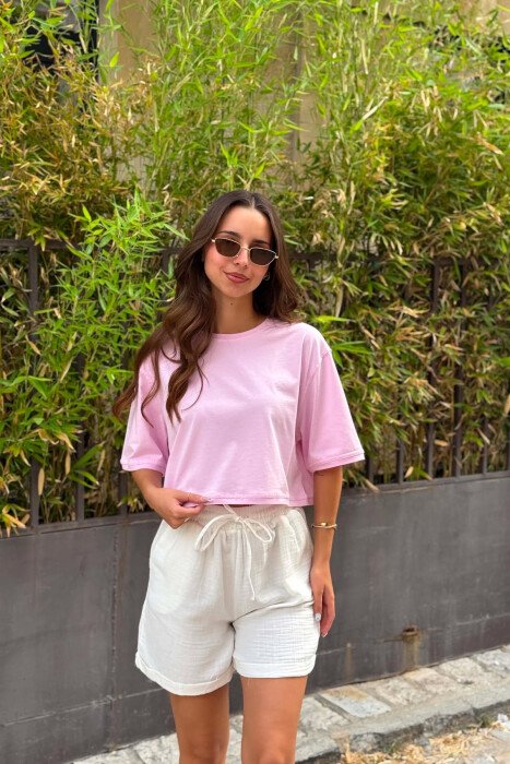 T-SHIRT NJE NGJYRESH ME JAKE TE RRUMBULLAKET PER FEMRA NE NGJYRE ROZE - 