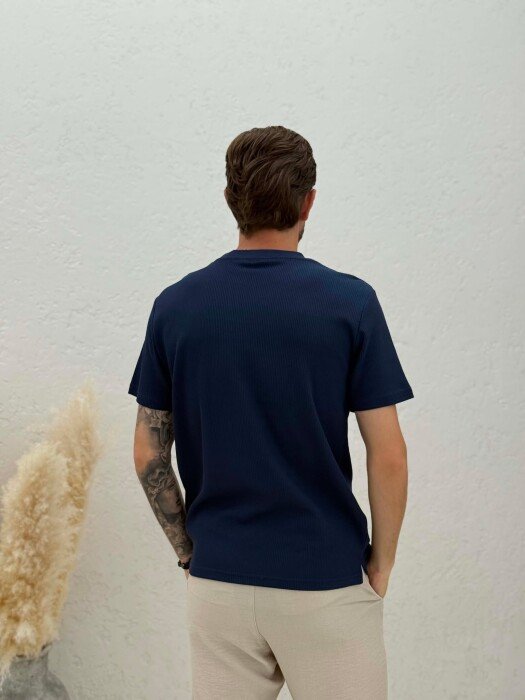 T-SHIRT ME JAKE TE RRUMBULLAKET PER MESHKUJ NE NGJYRE BLU - 2