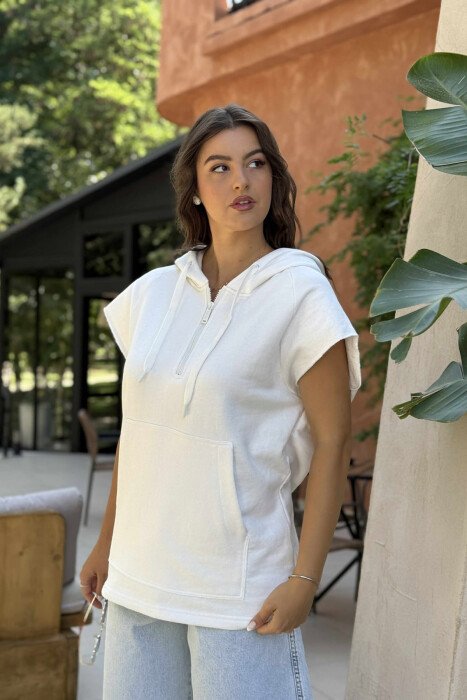 T-SHIRT NJË NGJYRËSH ME KAPUÇ PËR FEMRA NË NGJYRËN E BARDHË - 3