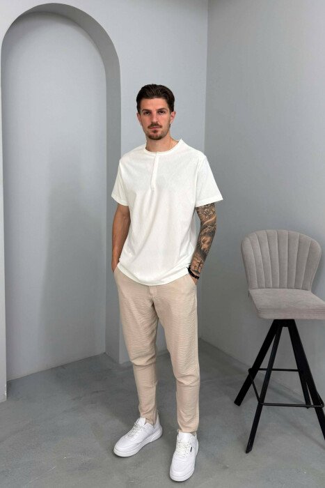 T-SHIRT NJË NGJYRËSH ME KOPSA PËR MESHKUJ NË NGJYRËN E BARDHË - 3