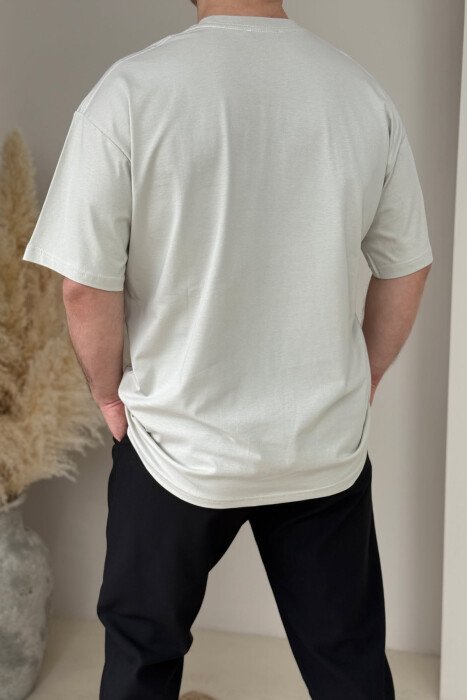 T-SHIRT NJË NGJYRËSH ME LOGO PËR MESHKUJ NË NGJYRËN BEZHË - 4