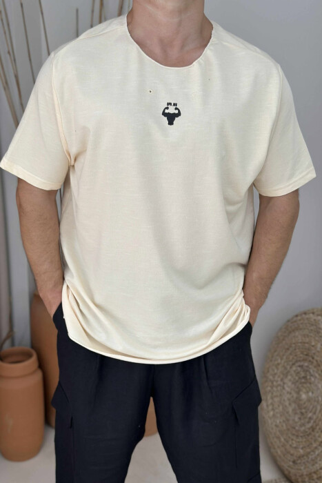 T-SHIRT NJË NGJYRËSH ME LOGO TE VOGËL PËR MESHKUJ NË NGJYRËN BEZHË - 2