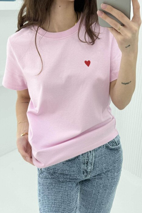 T-SHIRT NJË NGJYRËSH ME LOGON E ZEMRËS PËR FEMRA NË NGJYRËN ROZË - 2