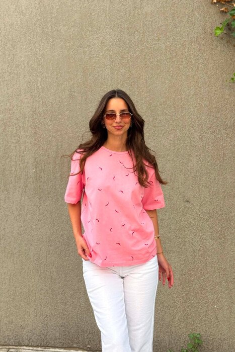 T-SHIRT NJE NGJYRESH ME PRINTE PER FEMRA NE NGJYRE ROZE - 2