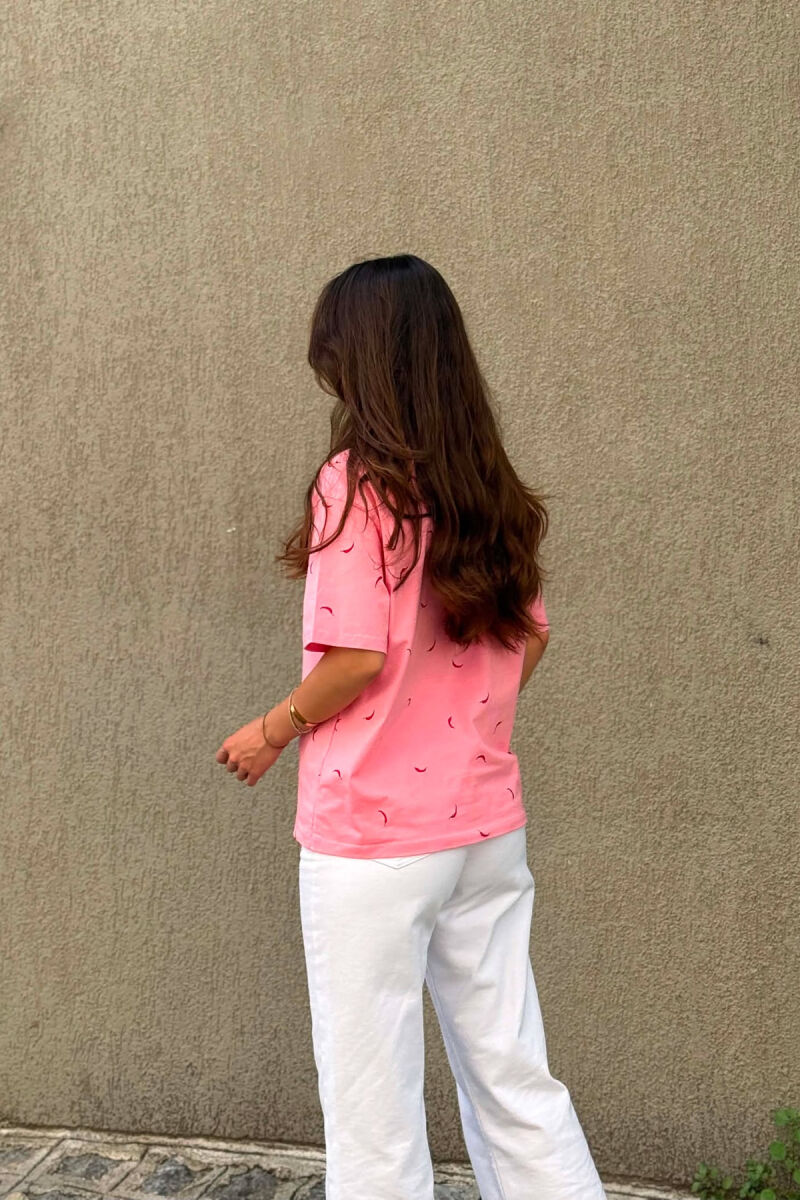 T-SHIRT NJE NGJYRESH ME PRINTE PER FEMRA NE NGJYRE ROZE - 4