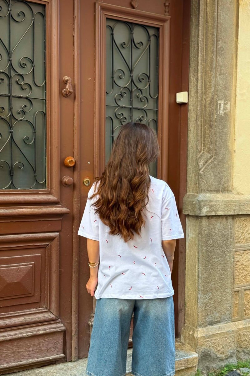 T-SHIRT NJE NGJYRESH ME PRINTE PER FEMRA NE NGJYRE TE BARDHE - 4