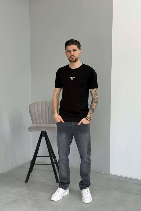 T-SHIRT NJE NGJYRESH ME SHKRIME TE THJESHTA PER MESHKUJ NE NGJYRE TE ZEZE - 3