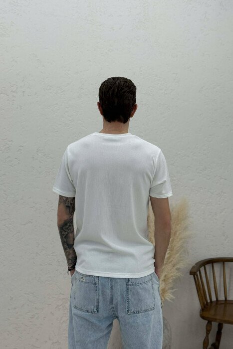 T-SHIRT NJE NGJYRESH ME TEKSTURE PER MESHKUJ NE NGJYRE TE BARDHE - 4