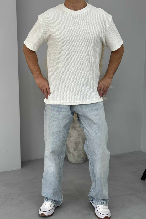 T-SHIRT NJË NGJYRËSH ME TEKSTURË PËR MESHKUJ NË NGJYRËN E BARDHË - KLAUDIO FASHION
