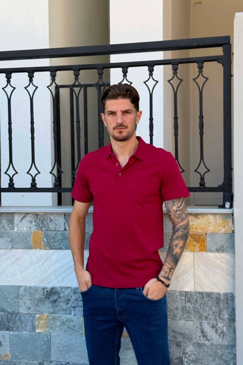 T-SHIRT NJE NGJYRESH ME XHEP PARA PER MESHKUJ NE NGJYRE VISHNJE - 1