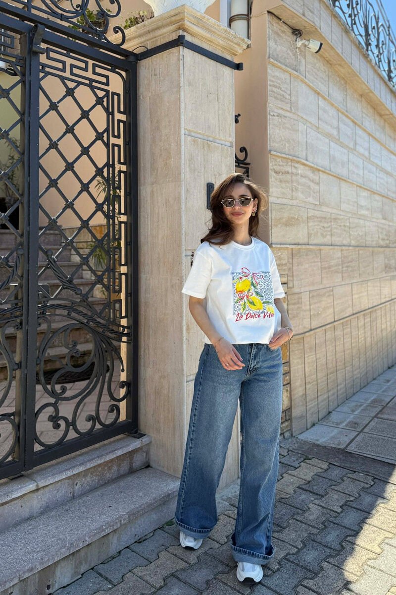 T-SHIRT NJE NGJYRESH PER FEMRA NE NGJYRE TE BARDHE - 3