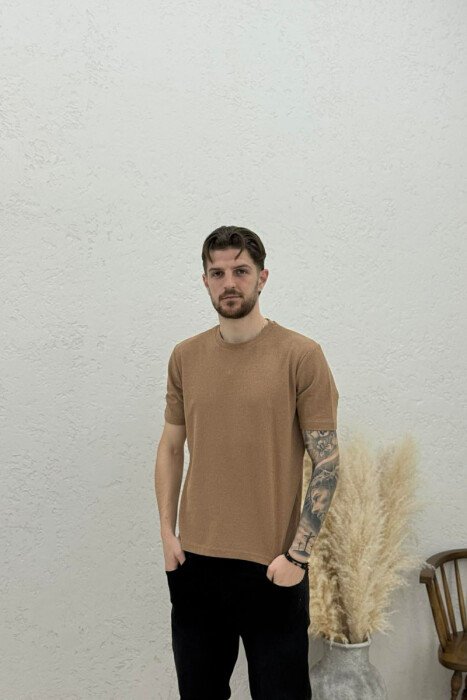 T-SHIRT NJE NGJYRESH PER MESHKUJ NE NGJYRE BEZHE - 1
