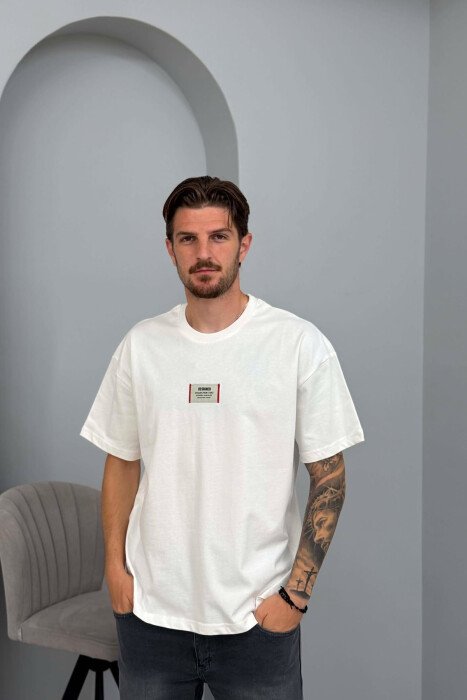 T-SHIRT NJE NGJYRESH PER MESHKUJ NE NGJYRE TE BARDHE - KLAUDIO FASHION