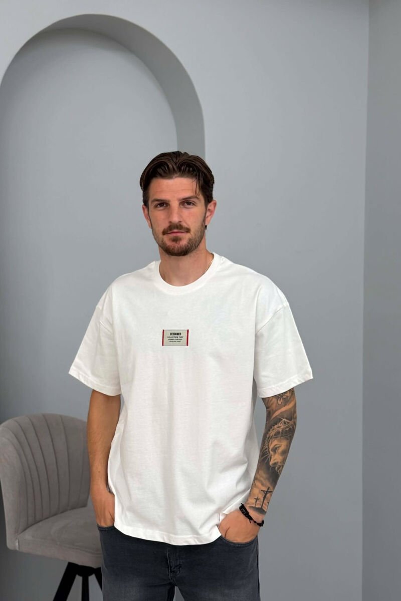 T-SHIRT NJE NGJYRESH PER MESHKUJ NE NGJYRE TE BARDHE - 1