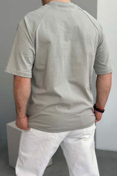 T-SHIRT NJË NGJYRËSH PËR MESHKUJ NË NGJYRËN GRI - 2