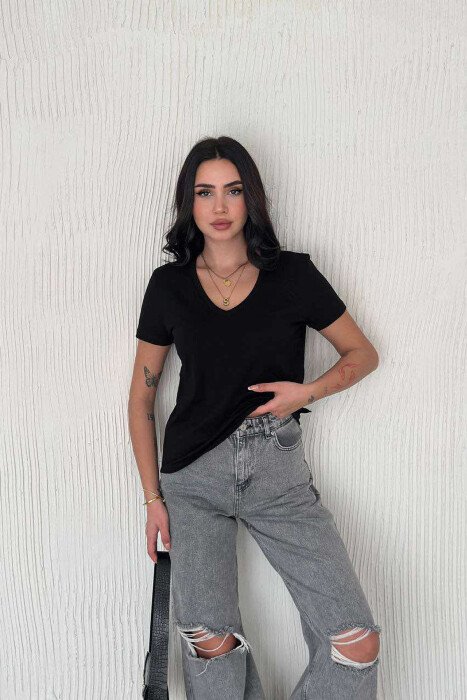 T-SHIRT NJË NGJYRËSHE PËR FEMRA NË NGJYRËN E ZEZË - 6