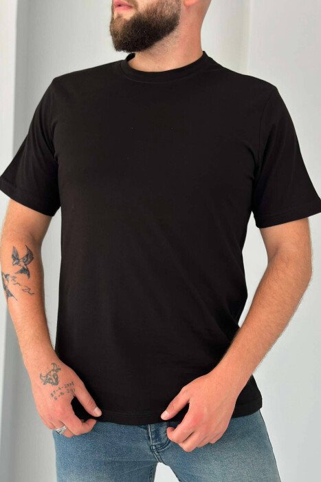 T-SHIRT NJË NGJYRËSHE PËR MESHKUJ NË NGJYRË TË ZEZË - 1