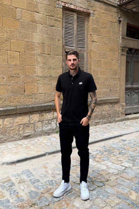 T-SHIRT NJE NJGJYRESH ME JAKE POLO PER MESHKUJ NE NGJYRE TE ZEZE - 3