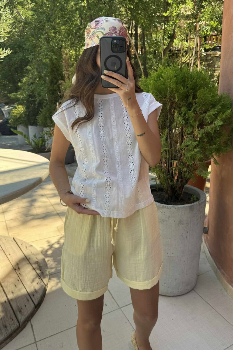 T-SHIRT NJËNGJYRËSHE PËR FEMRA NË NGJYRËN E BARDHË - 5