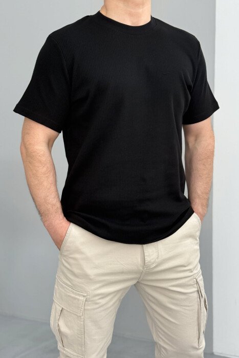 T-SHIRT PAMBUKU PËR MESHKUJ NË NGJYRË TË ZEZË - 4