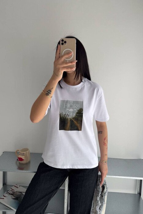 T-SHIRT PER FEMRA NE NGJYRE TE BARDHE - KLAUDIO FASHION