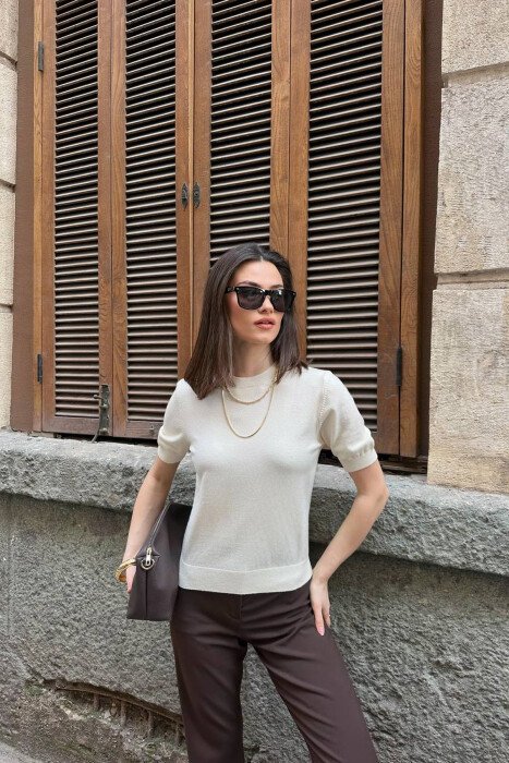 T-SHIRT PER FEMRA NE NGJYRE KREM - 1
