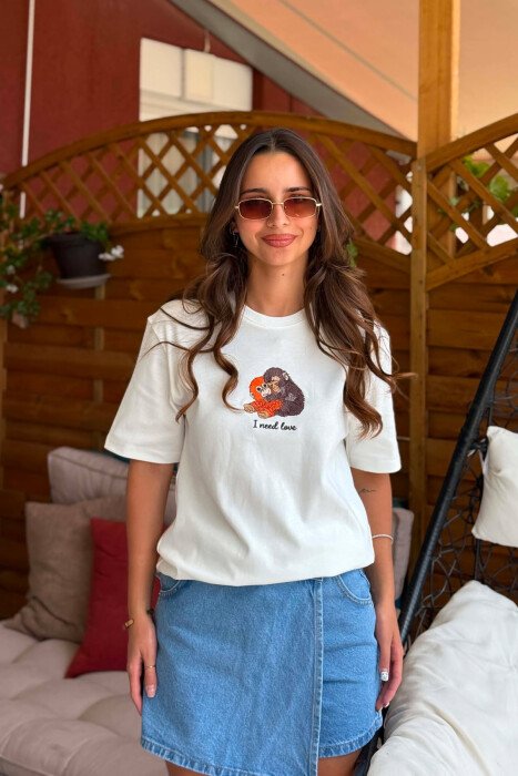 T-SHIRT PER FEMRA NE NGJYRE TE BARDHE - KLAUDIO FASHION