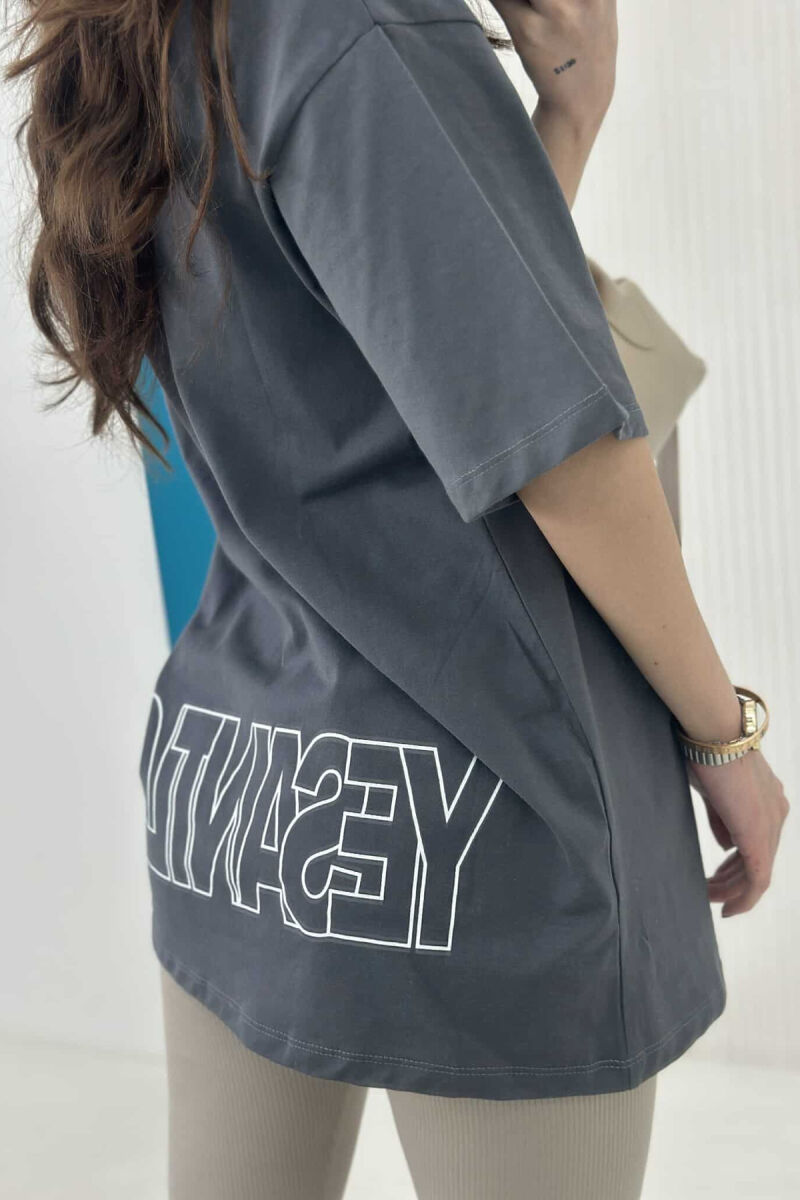 T-SHIRT PËR FEMRA NË NGJYRËN GRI E ERRËT - 5