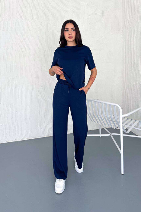 T-SHIRT+TUTA TË GJERA NJË NGJYRËSHE PËR FEMRA NË NGJYRËN BLU 