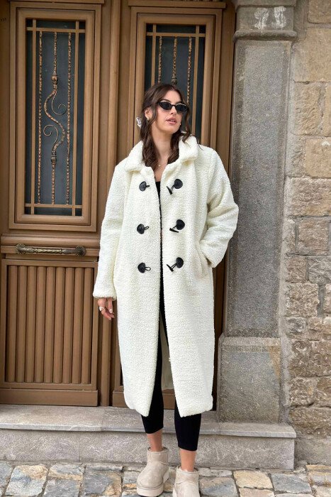 TEDDY BEAR WOMEN COAT WHITE-E BARDHE - KLAUDIO FASHION