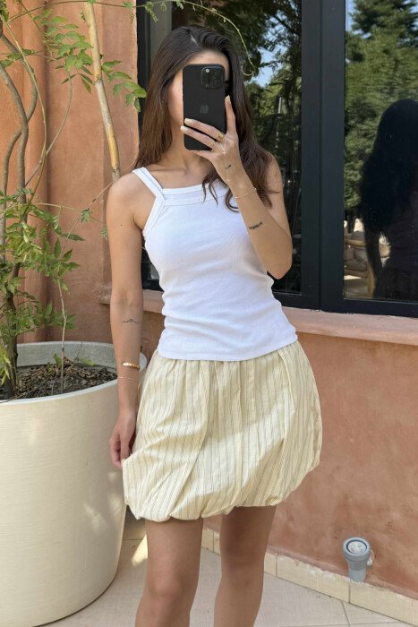 THIN STRAPS ONE COLOR WOMEN TANK TOP WHITE-E BARDHE - KLAUDIO FASHION
