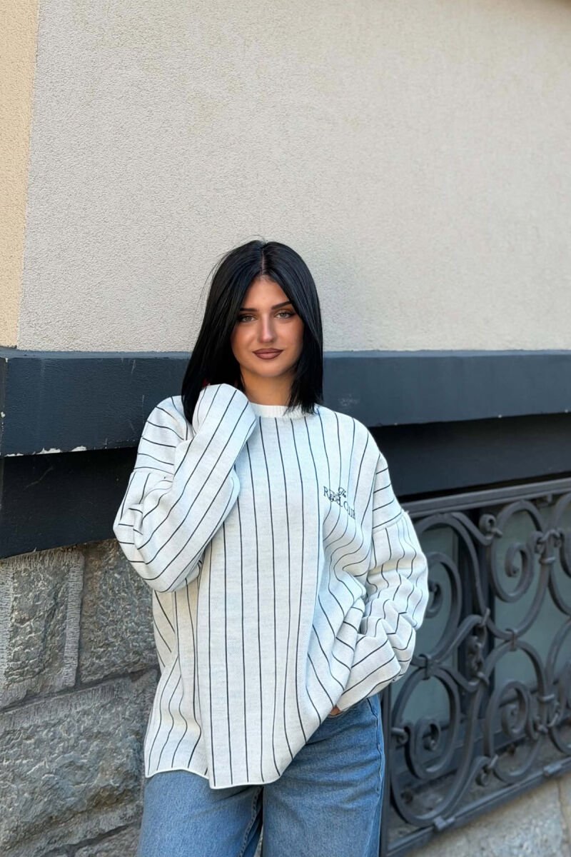 TRIKO E THJESHTE ME VIJA PER FEMRA NE NGJYRE TE BARDHE - 3