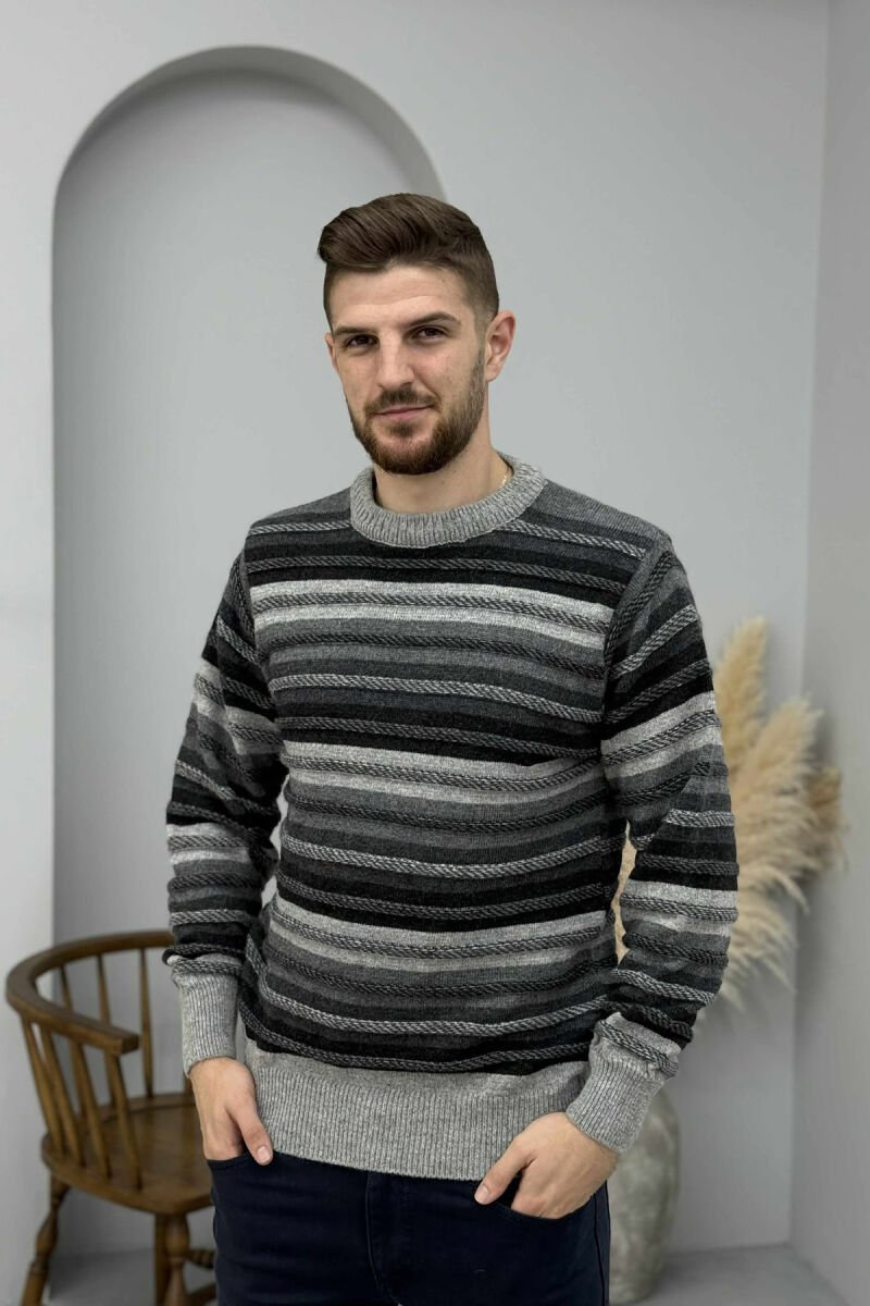 TRIKO E THJESHTE ME VIJA PER MESHKUJ NE NGJYRE GRI TE ZBARDHUR - 3