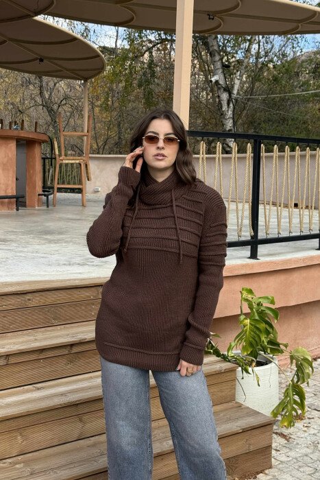 TRIKO E THURRUR NJË NGJYRËSHE PËR FEMRA NË NGJYRË KAFE TË ERRËT - 3