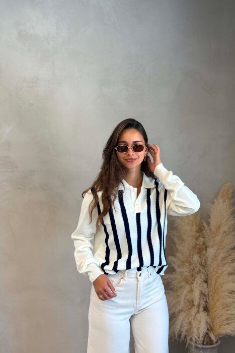 TRIKO ME JAKE POLO DHE VIJA PER FEMRA NE NGJYRE TE BARDHE - KLAUDIO FASHION