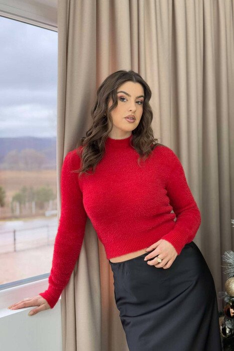 TRIKO ME JAKË TË GJATË PËR FEMRA NË NGJYRËN E KUQE - 1