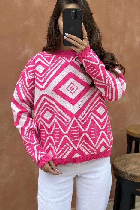 TRIKO ME JAKË TË RRUMBULLAKËT DHE DIZAJNE TË NDRYSHME PËR FEMRA NË NGJYRË CIKLAMI - 3