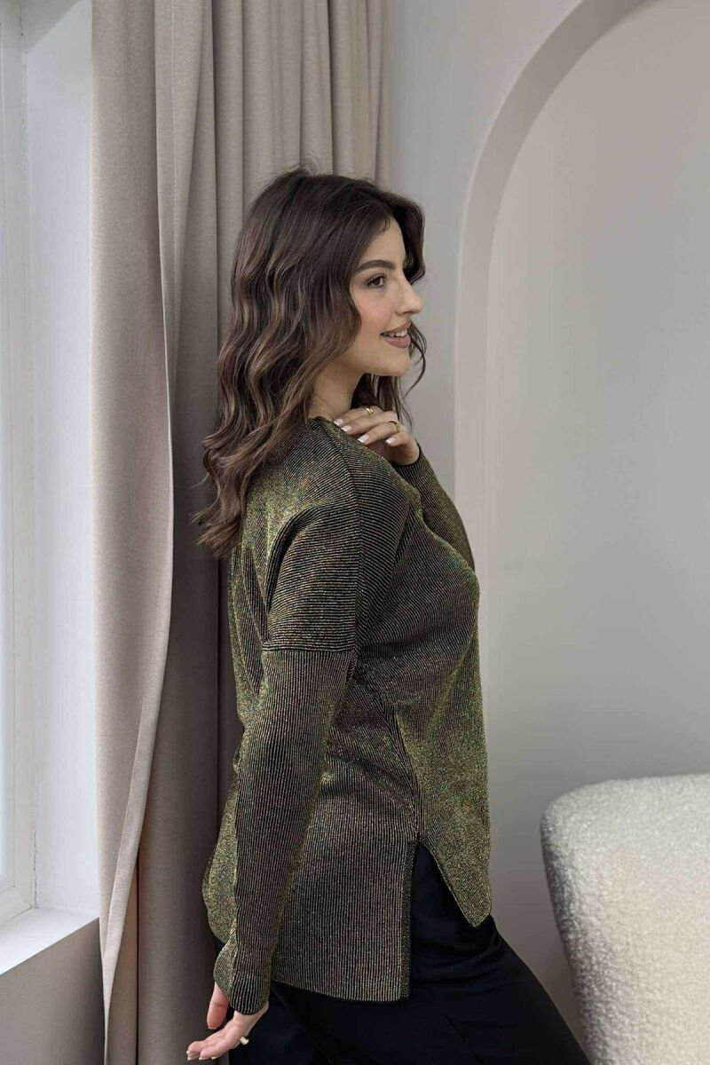 TRIKO ME SHKËLQIM PËR FEMRA NË NGJYRË GOLD - 2