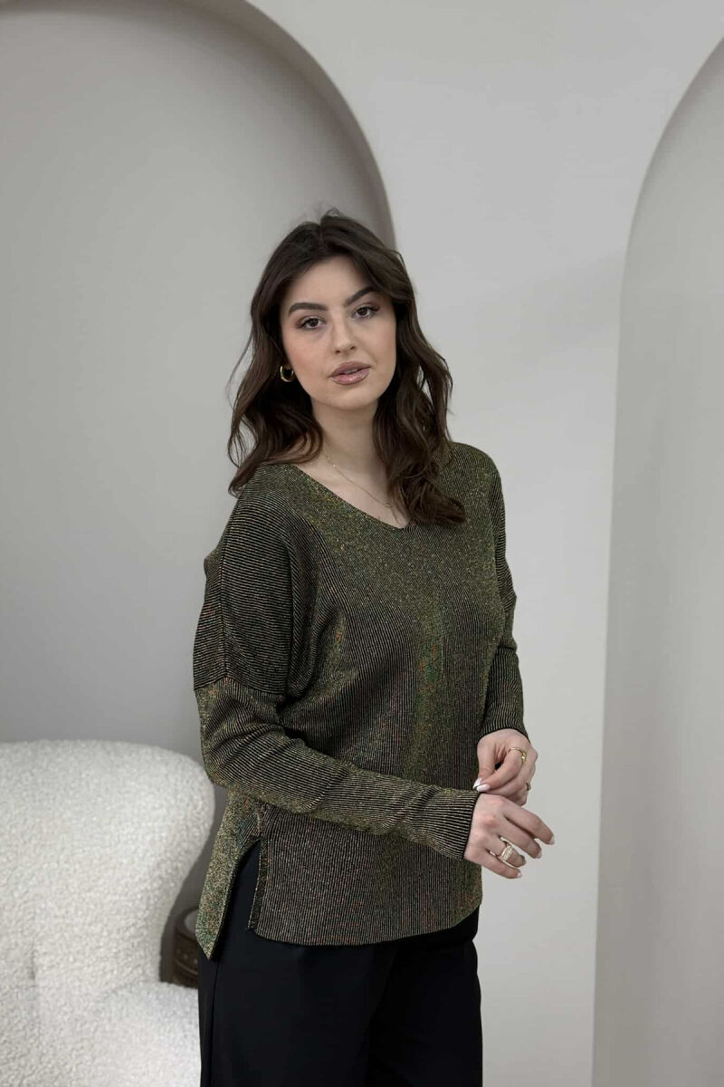 TRIKO ME SHKËLQIM PËR FEMRA NË NGJYRË GOLD - 4